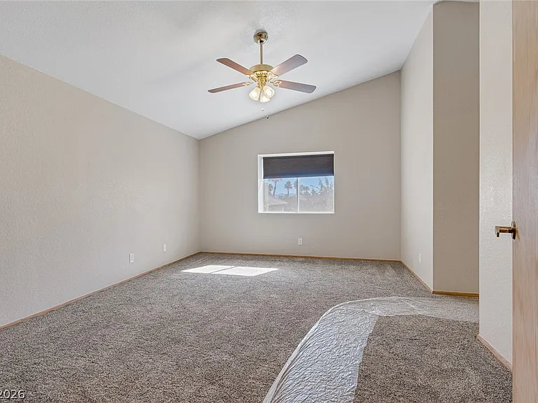 340 Bekasina Dr — Photo 31