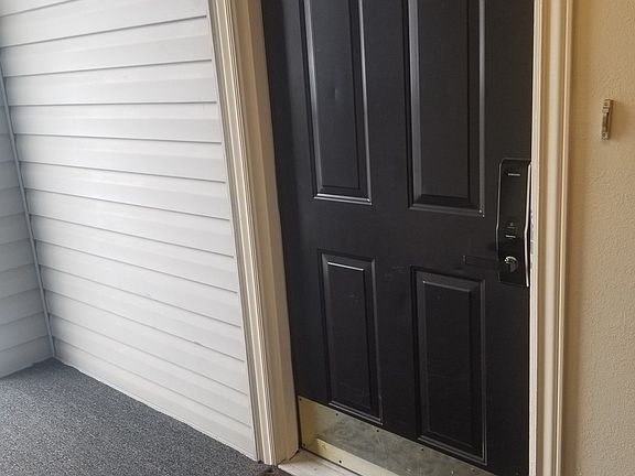 4th image of 543 S 900 E APT B8