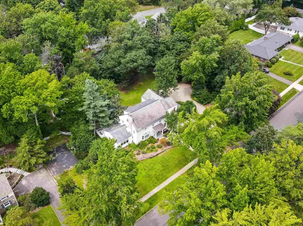 101 Yantacaw Brook Rd, Montclair, NJ 07043