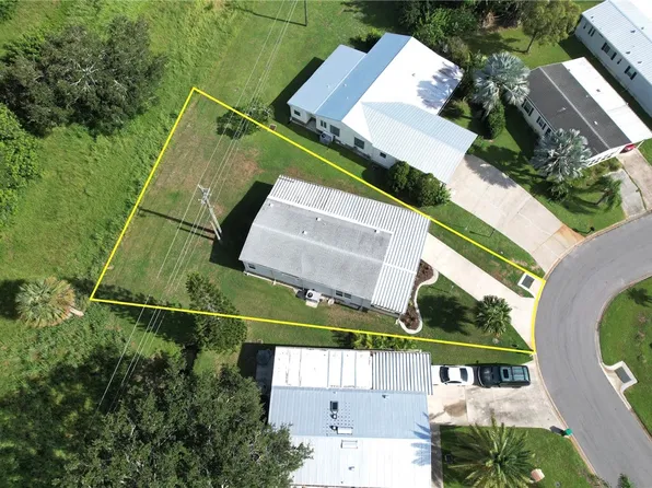 1117 Pocatella Dr, Barefoot Bay, FL 32976