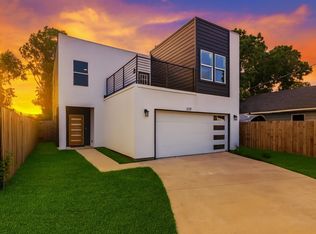 3211 Chihuahua Ave, Dallas, TX 75212