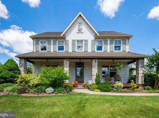 2350 Hopewell Rd, Elverson, PA 19520