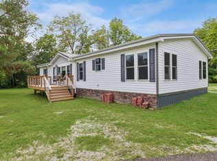 809 Ashton Ave #A, Guthrie Center, IA 50115