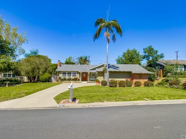 18411 Warren Ave, Tustin, CA 92780