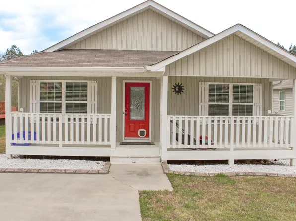 1230 Frazier Dr, Dalton, GA 30721