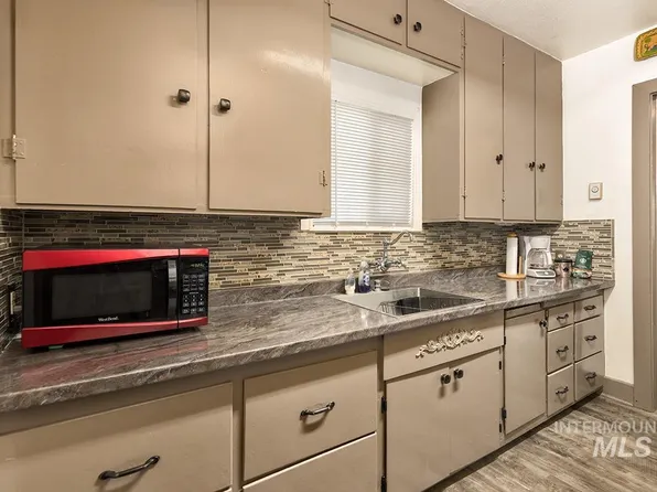 100 Otis Rd, Adrian, OR 97901