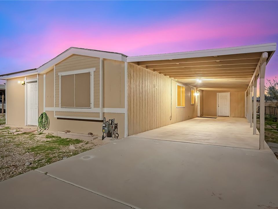 1st image of 5563 S Topaz Street