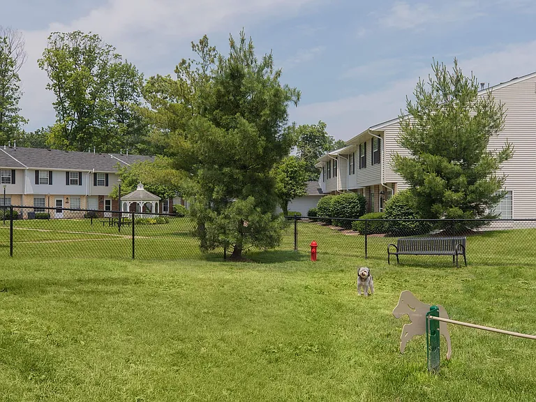 Westchester Townhomes — Photo 12