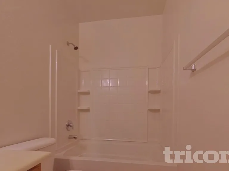 17350 W Woodlands Ave — Photo 12