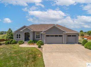 24573 Birdsong Rd, Smithton, MO 65350