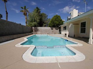 6221 Long Valley Dr, Las Vegas, NV 89108