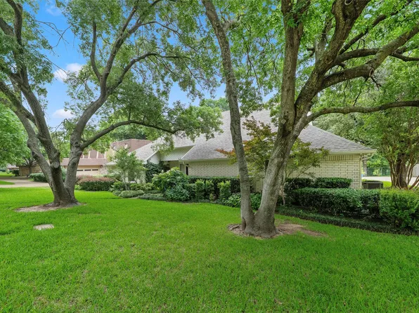 1210 Spring Lake Dr, Duncanville, TX 75137