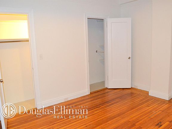 4th image of 145 W 55th St APT 11G