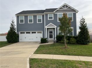 5321 Frederick St, Barberton, OH 44203