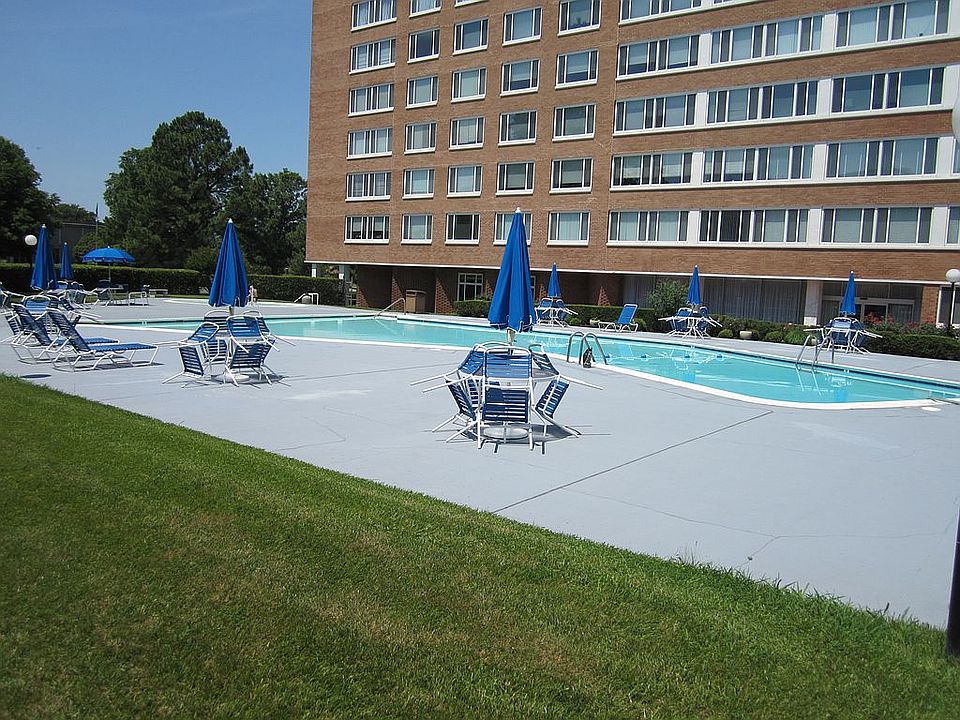 5100 and Pool
