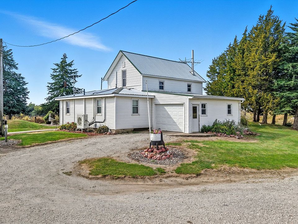 1st image of 2040A Stuart Rd