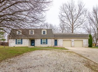 7601 W Mockingbird Ct, Fairland, IN 46126