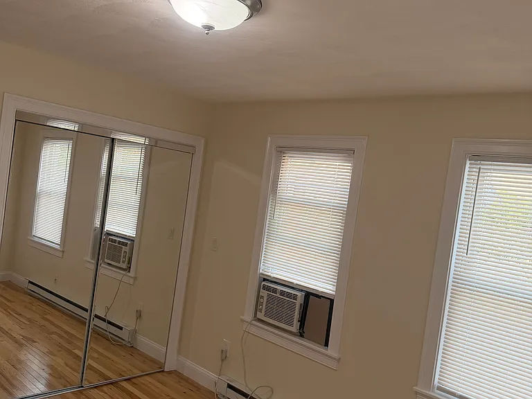 173 Porter St #2 — Photo 6