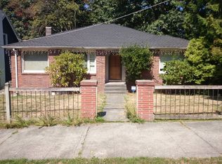 4320 SW Brace Point Dr, Seattle, WA 98136