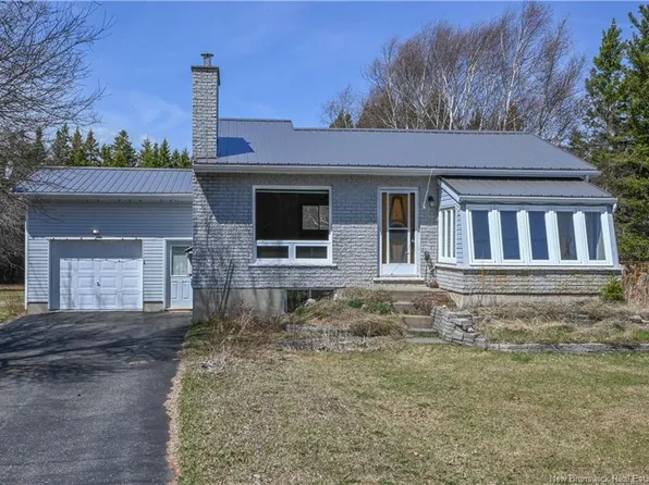 568 Des Acadiens Blvd, Bertrand, NB E1W 1G6