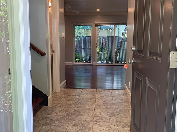 5th image of 427 Hawthorne Ave #427