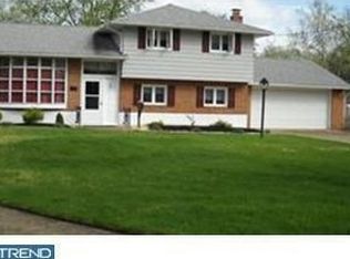 34 Stephen Dr, Glendora, NJ 08029