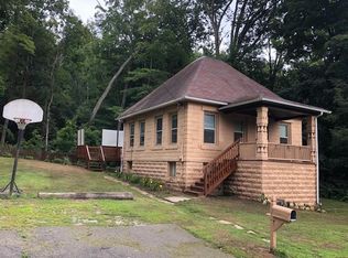 4 Rimmondale St, Seymour, CT 06483