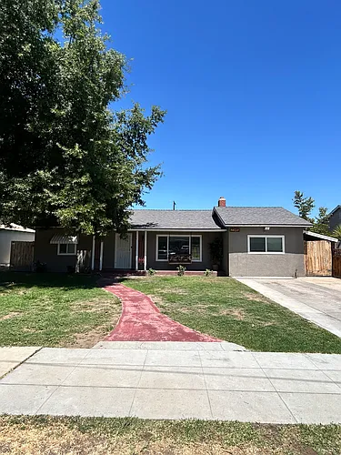 2345 E Brown Ave Photo 1