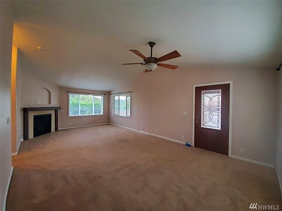 4th image of 20209 70th St E