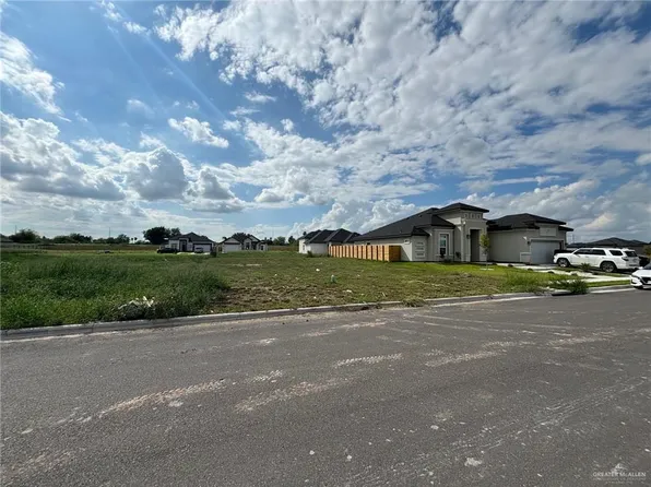 3907 Crimson Ave, Mission, TX 78573