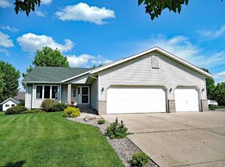 1385 Smith Ave, Owatonna, MN 55060
