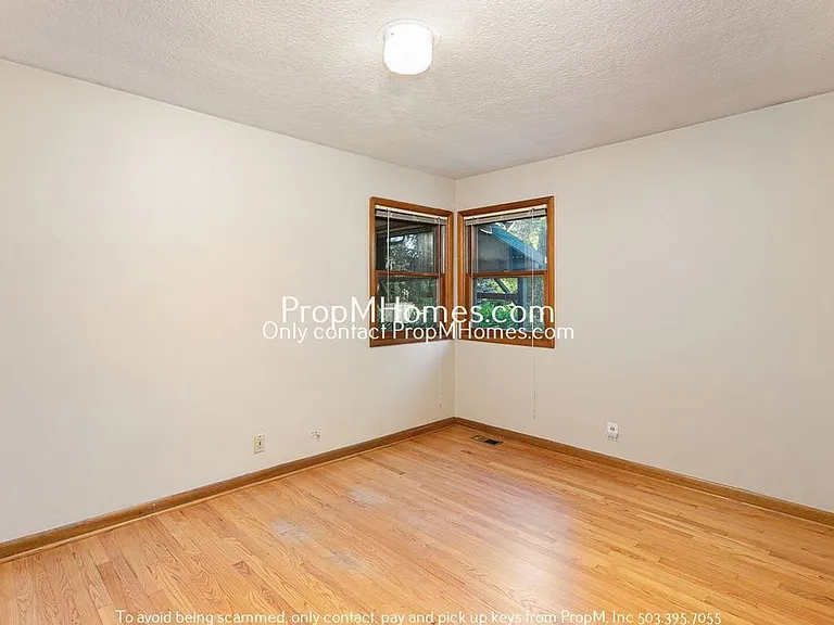 4111 SE Cooper St — Photo 14