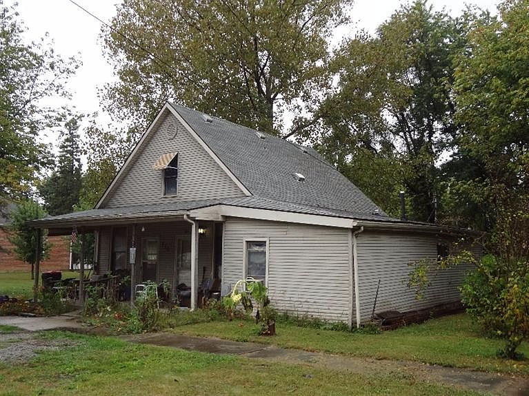 2nd image of 510 Pearl St