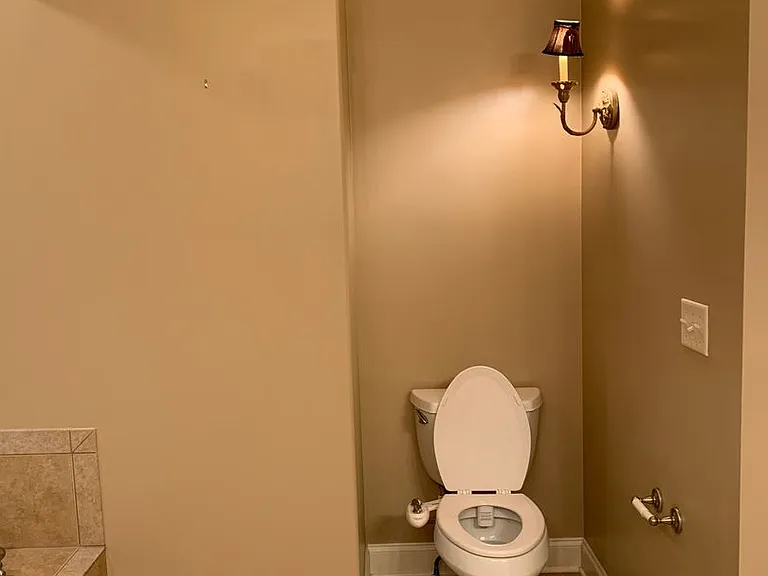 136 Nickolas Cir — Photo 27