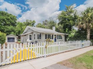 747 N Clayton St, Mount Dora, FL 32757