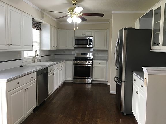 3rd image of 2227 N Huron St
