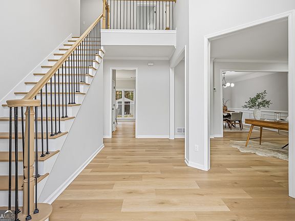 3rd image of 3905 Preston Oak Ln