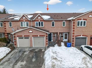 15 Lancaster Ct, Georgina, ON L4P 4A1