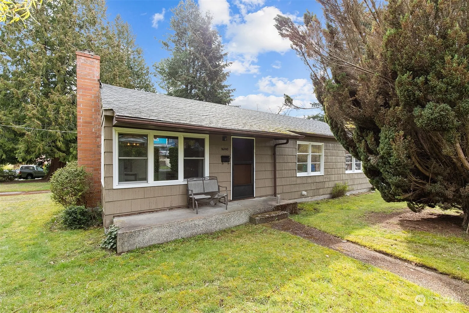 16340 27th Avenue NE photo 1