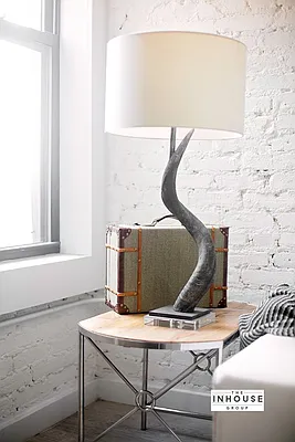 Rented by The InHouse Group | media 12