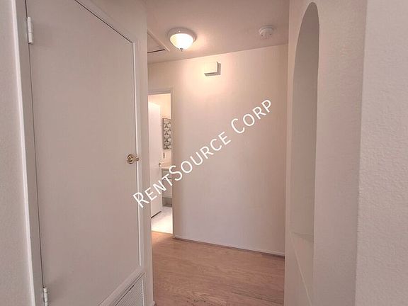 5th image of 26102 Alejandro Dr