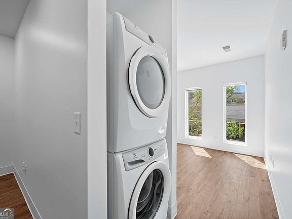 5th image of 456 Flat Shoals Ave SE #315