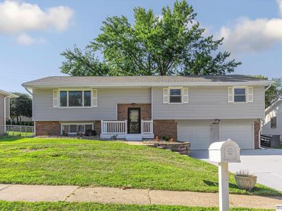 4915 Robin Dr, Omaha, NE, 68157
