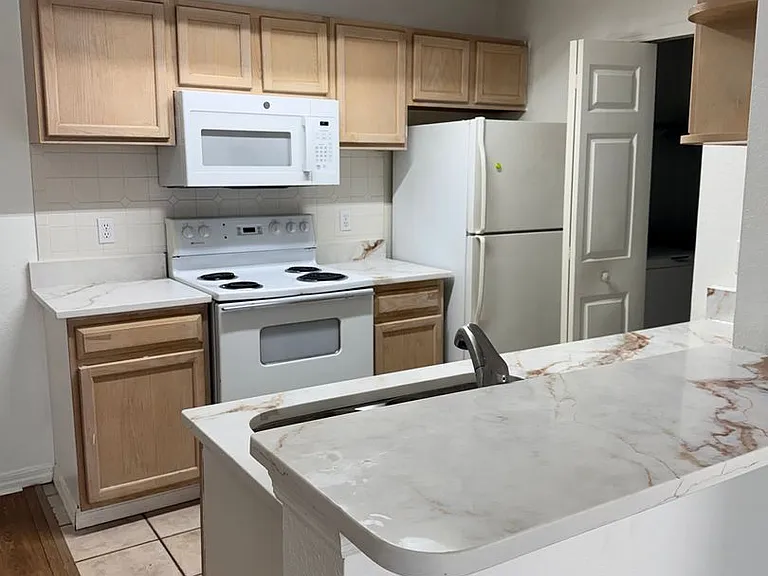 7630 Pissarro Dr #16303 — Photo 2