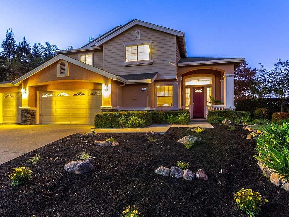 2nd image of 26 Century Oaks Ct
