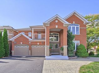 30 Conover Ave N, Aurora, ON L4G0A3