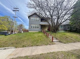 1712 Eastern Ave SE, Grand Rapids, MI 49507