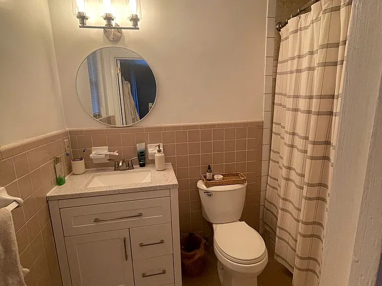 405 Art Hanes Cir — Photo 4