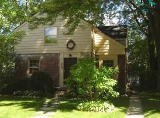 75 Riverside, St Clair Shores, MI 48043