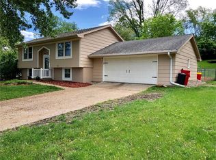 1503 W Clinton Ave, Indianola, IA 50125